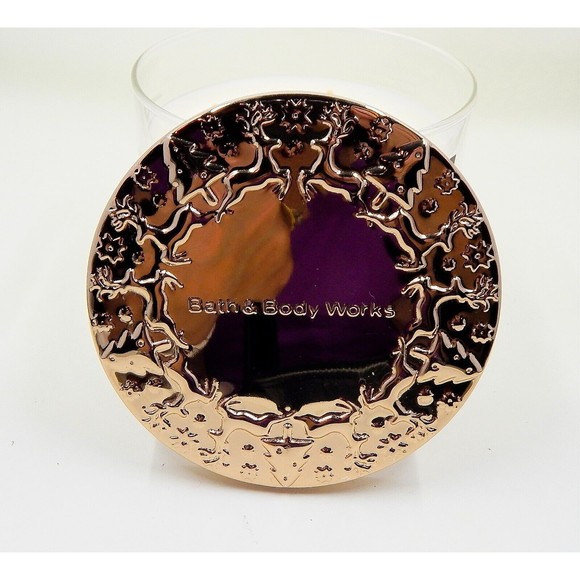 Bath and Body Works Hot Cocoa & Cream 3 Wick Candle 14.5 Ounce Essential Oils - Picture 8 of 8